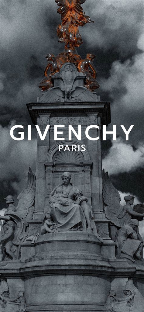 givenchy tour from paris